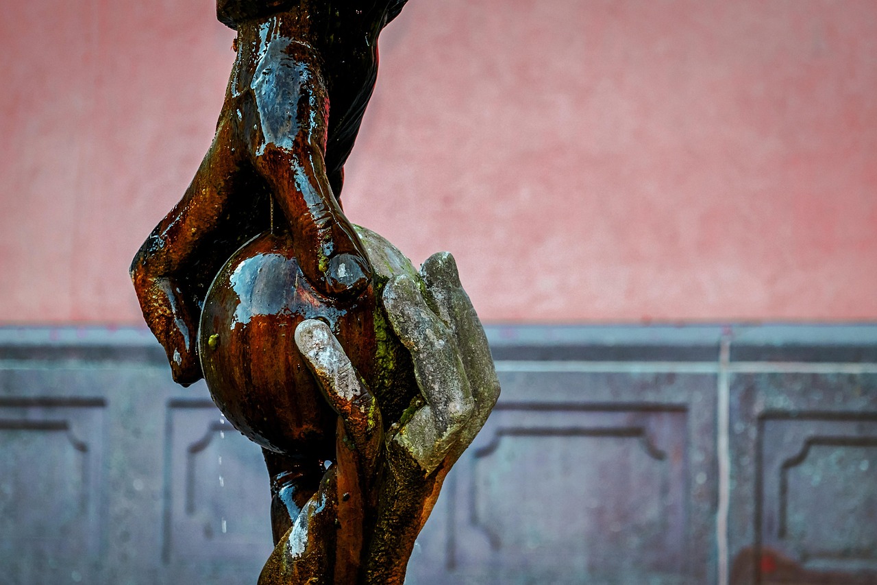 Fountain, water, nature — Unleash Your Trading Potential with Jupiter Swap